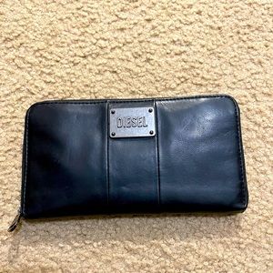 Diesel leather long wallet